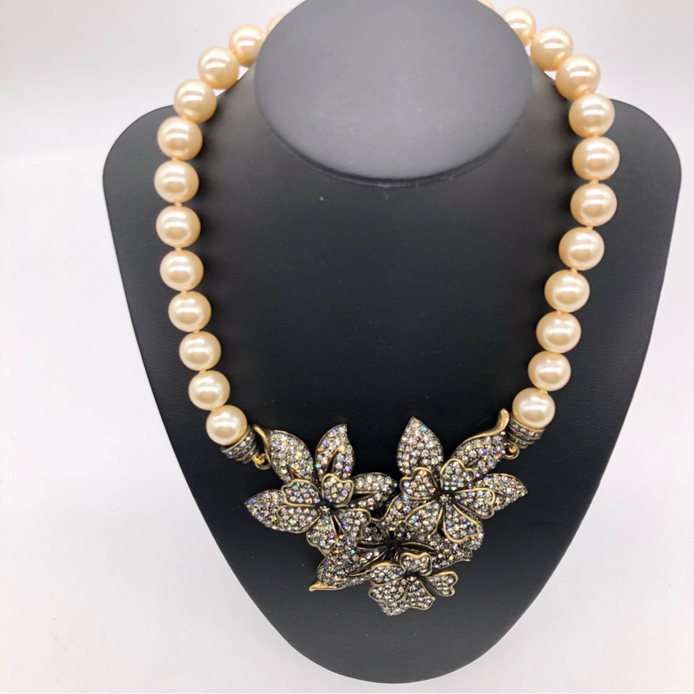 Heidi Daus Swarovski Crystal flower Necklace